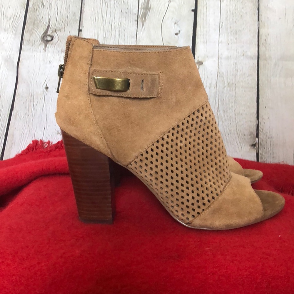 DV Dolce Vita Marana Booties